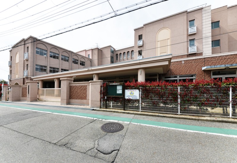 宝塚市立仁川小学校